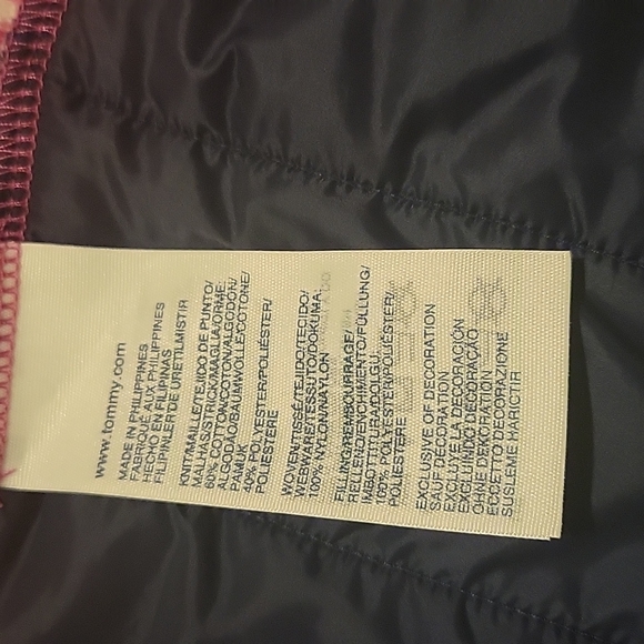 NWOT TOMMY HILFLIGER VEST - Picture 8 of 10